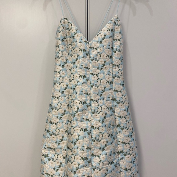 Alice + Olivia Tayla floral mini dress, size 6 - Picture 4 of 5